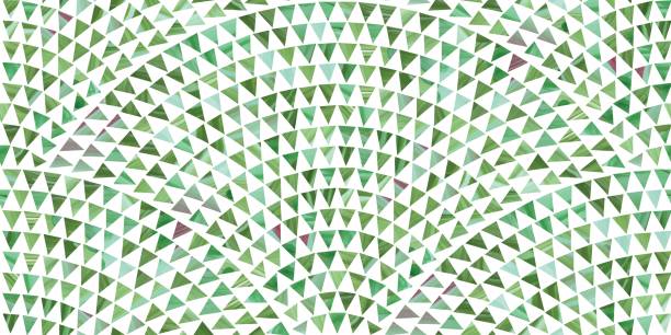 illustrations, cliparts, dessins animés et icônes de abstract vector ondulée transparente motif géométrique de petits triangles avec texture avc brosse vert sur fond blanc. carrelage, papier peint, papier d’emballage, remplissage de page dans le style de mosaïque en céramique - illustration and painting radial symmetry symmetry geometric shape