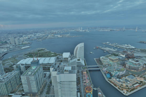 istock Night scenery of Yokohama Minatomirai area 841905184