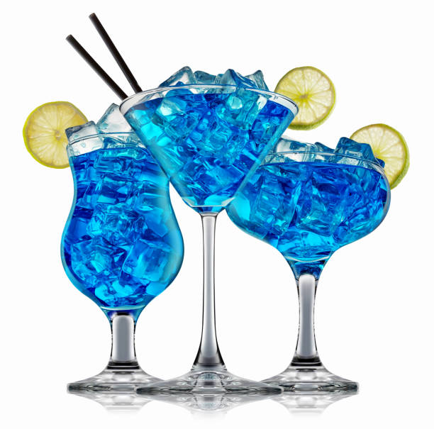 istock alcohol cocktail isolated on white background 841991322
