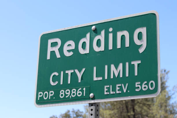 istock Redding California City Limit Sign 842016244
