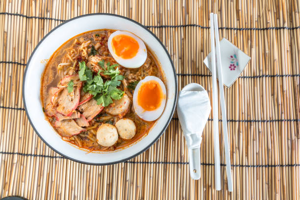 istock Delicious noodles with shrimp 842097176