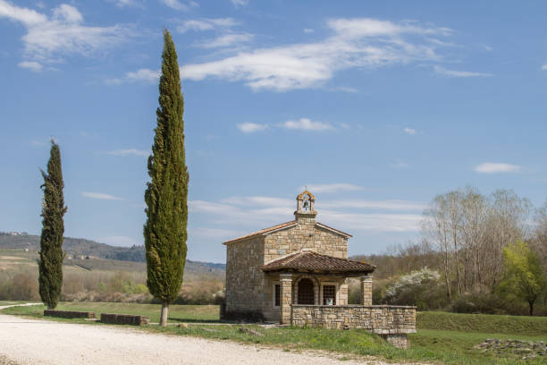 istock Idyllic chapel in Mirna valley 842187446