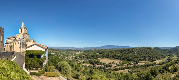 view from venasque with old church to landscape of luberons, provence - venasque imagens e fotografias de stock