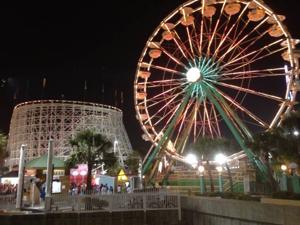 istock Ferris wheel in Myrtle Beach, NC, USA 842286106
