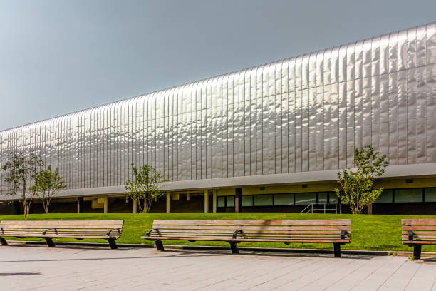 istock Rotterdam Central Station meeting point 842293000