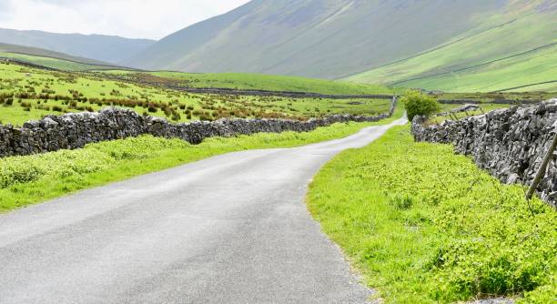 istock English Countryside 842333948