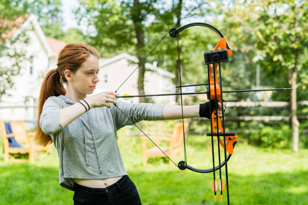 istock The teenager girl practicing archery 842392386
