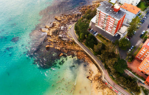 d manly beach pływacy dom vert - manly beach sydney australia australia beach zdjęcia i obrazy z banku zdjęć