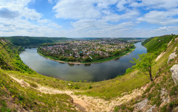 istock Dnister river and Zalischyky town. 842449880