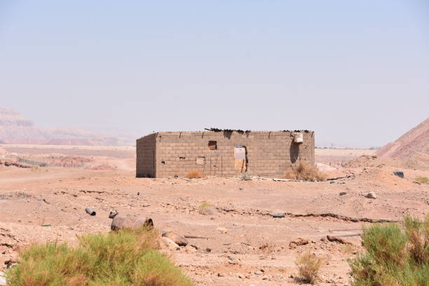 istock An abandoned building in the desert 842577332