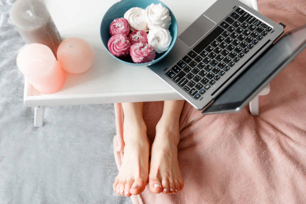 istock Unrecognizable woman working in the morning 842636068