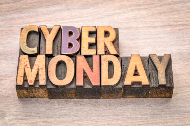 cyber monday in tipo legno - letterpress special wood text foto e immagini stock