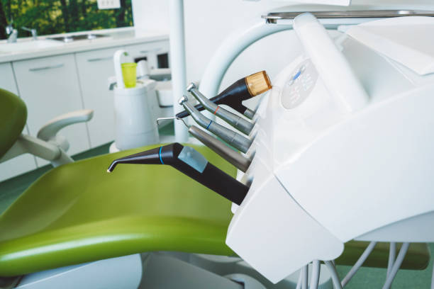 istock Dentist's chair and equipment 842667476