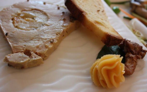 istock Duck foie gras  Pomme duchesse  Slice of bread 842730948