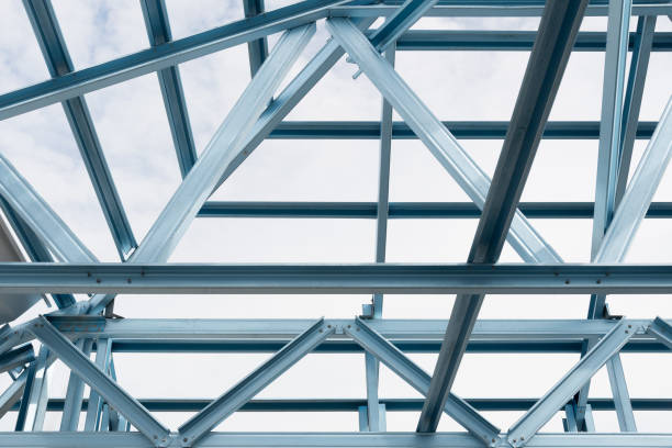 istock Structure of steel roof frame for building construction 842752392