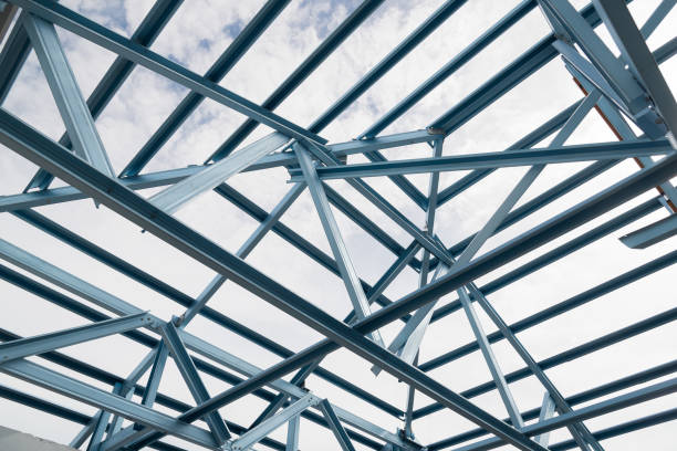 istock Structure of steel roof frame for building construction 842752762