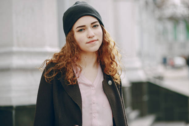 istock girl in city 842767556