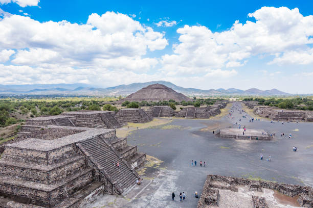 istock Teotihuacan Pyramids Mexico 842797650