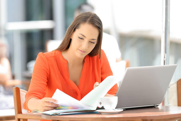 istock Serious entrepreneur working in a coffee shop 842817012