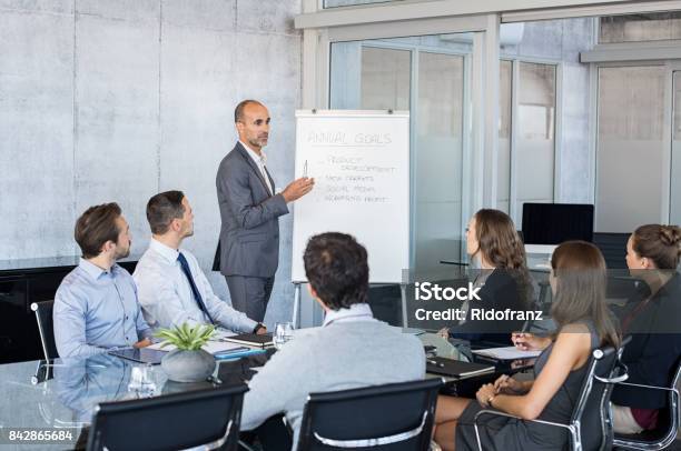 Leader Briefing Business People Stock Photo - Download Image Now - Business, Education Training Class, Meeting