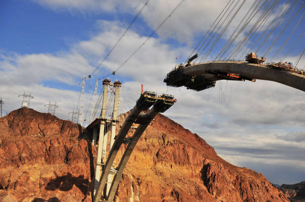 Mike O'Callaghan–Pat Tillman Memorial Bridge, Hoover Dam