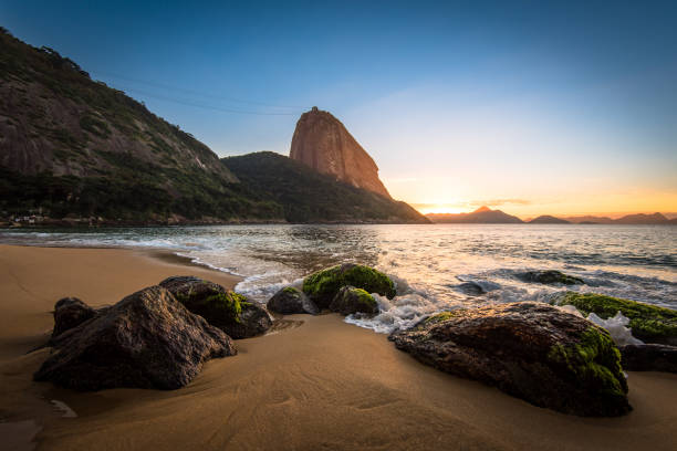 istock Beach with Rocks by Sunrise in Rio de Janeiro 842953260