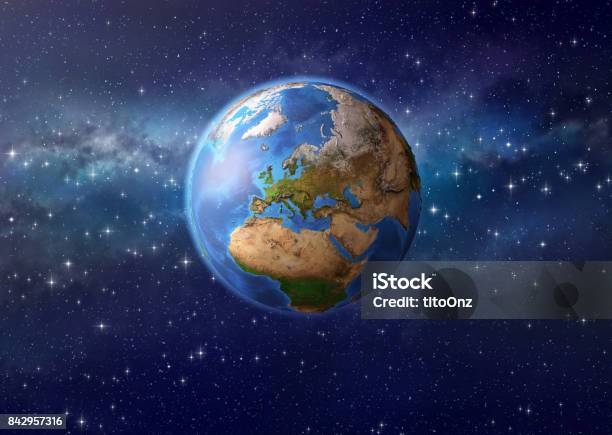 Planeta Tierra En El Espacio Ultraterrestre Foto de stock y más banco de imágenes de Planeta Tierra - Planeta Tierra, Europa - Continente, Vista de satélite