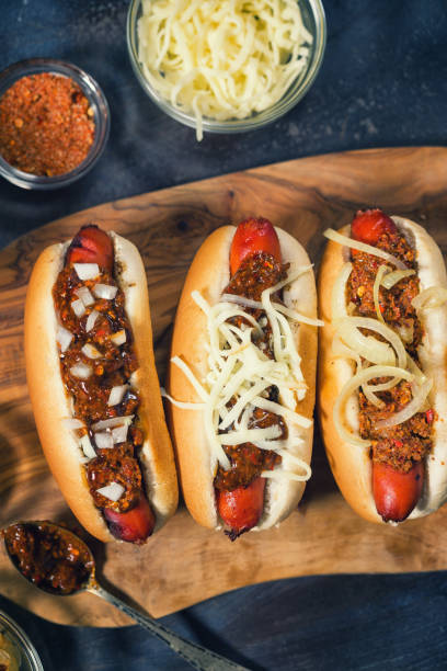 istock Freshly Grilled Chili Hot Dog 842991580