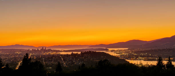 istock sunset afterglow from mountaintop, Burnaby Mountain, British Columbia, Canada 843001572