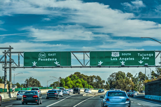 Traffic in 101 freeway Traffic in 101 freeway, Los Angeles. California, USA san diego freeway stock pictures, royalty-free photos & images