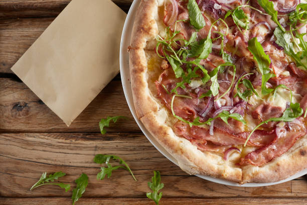 istock Italian pizza with broom, bacon, cheese, souse, red onion 843020634