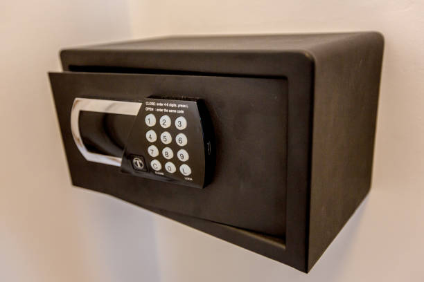 istock Money safe, luxury villa, interior 843048336