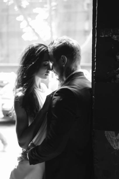istock couple posing in the doorway 843110530