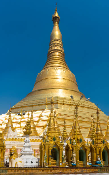istock Shwedagon Paya 843139140