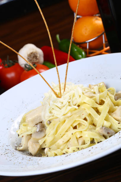 istock Chicken Fettuccine Alfredo 843159882