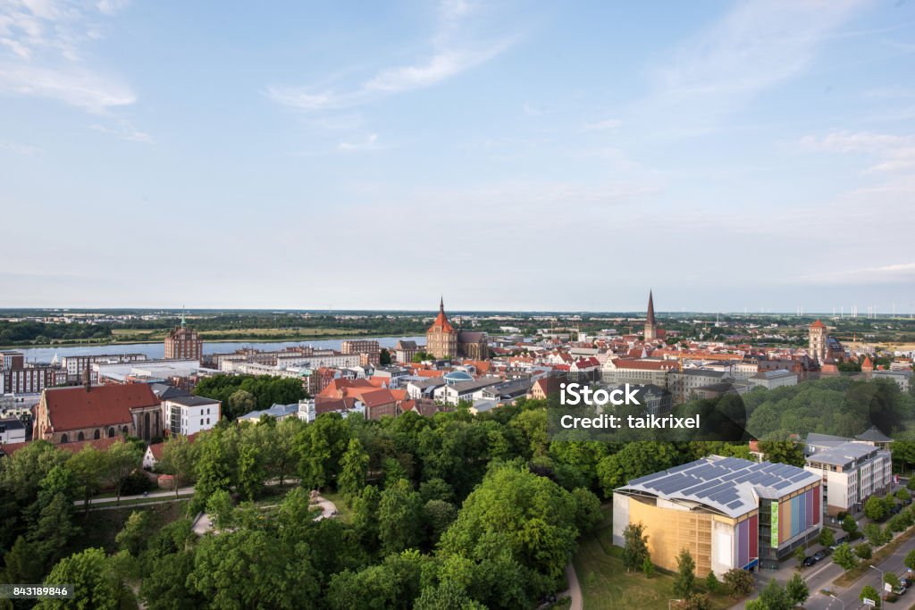 Blick über Rostock, Deutschland - Lizenzfrei Ansicht von oben Stock-Foto