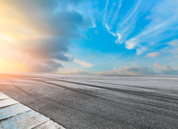 istock Beautiful sky cloud and asphalt road landscape 843233828