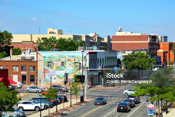 Naperville Illinois Stock Photo - Download Image Now - Naperville, Illinois, Chicago - Illinois