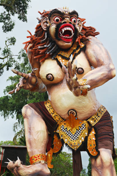 balinese ogoh-ogoh monster - bali sculpture balinese culture human face imagens e fotografias de stock