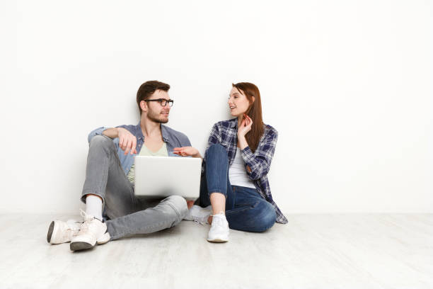 istock Couple making order on food delivery web site, online order 843275952