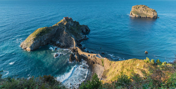 istock San Juan de Gaztelugatxe hermitage at dusk 843281312