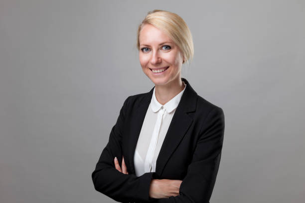 istock Young business woman in suit 843301068