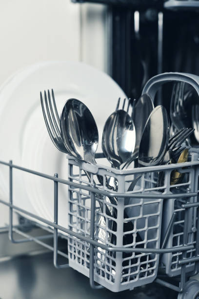 istock Clean cutlery and plates 843324262
