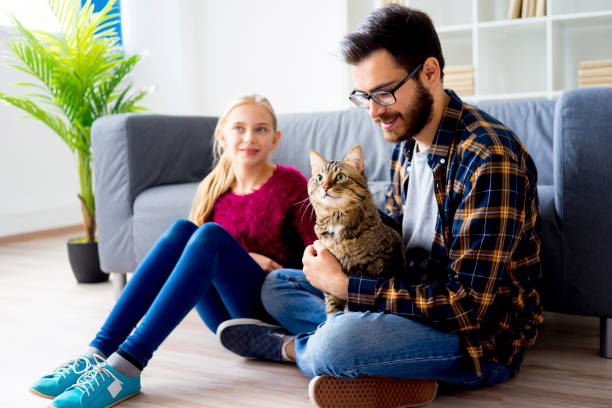 istock Family with a cat 843333776