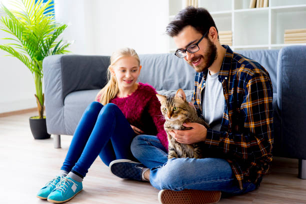istock Family with a cat 843333834