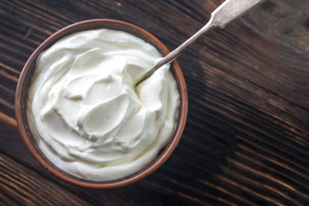 istock Bowl of Greek yogurt 843371338