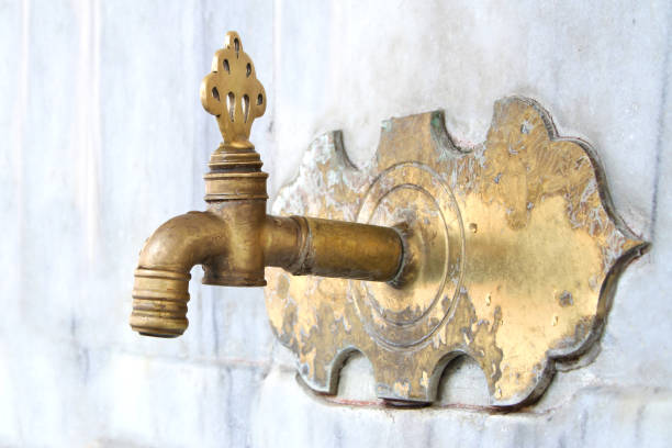 istock Old Turkish Ottoman style water tap 843380064