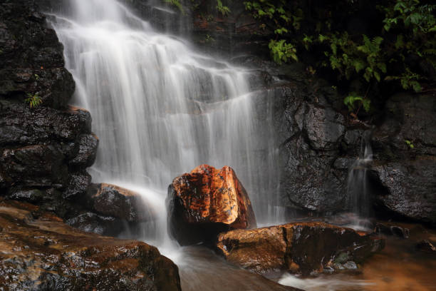 エディス滝ブルー マウンテンズ - ブルーマウンテン国立公園 写真 ストックフォトと画像