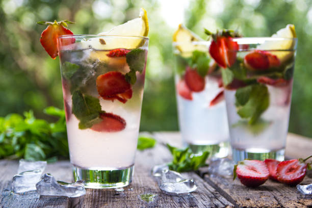 istock Fresh lemonade with strawbery, mint and ice 843509898