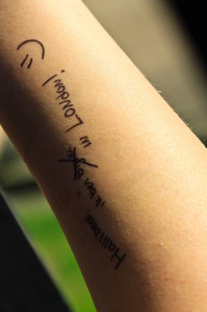 istock Tatoo Love London 843515032